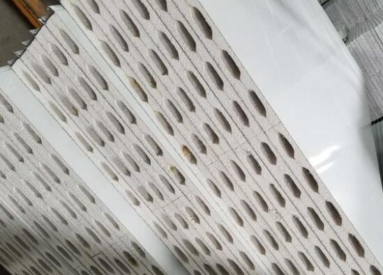 小知識：十堰凈化板應(yīng)用廣泛，特點以及用途都有哪些？