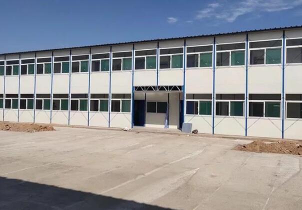 襄陽地區(qū)，工地住人鋼結構活動板房的優(yōu)勢條件是什么？