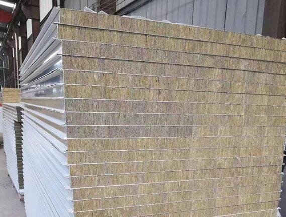 襄陽遠(yuǎn)大生產(chǎn)的彩鋼板如何能做到防水？